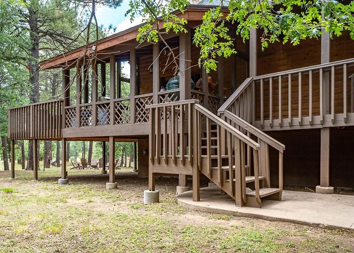 The Large Cabin, 17 Acres, Playground, Forest Access * Pinedale